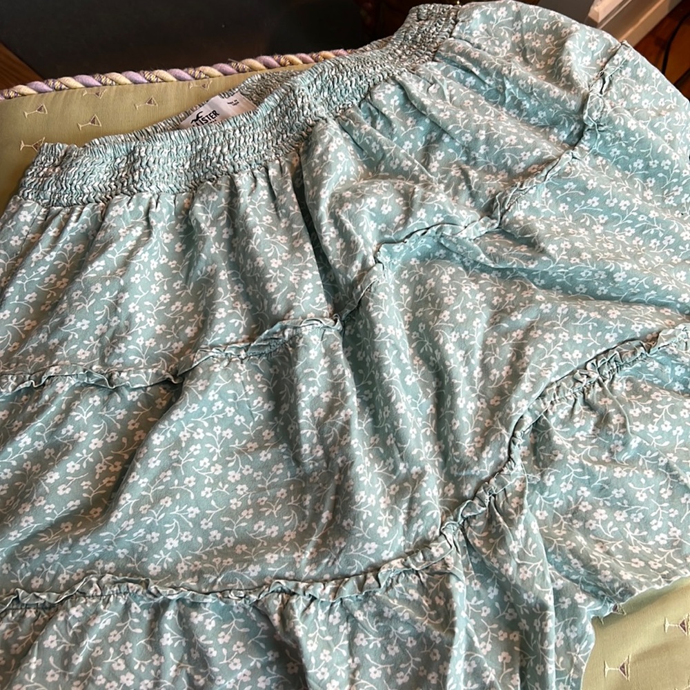 floral skirt